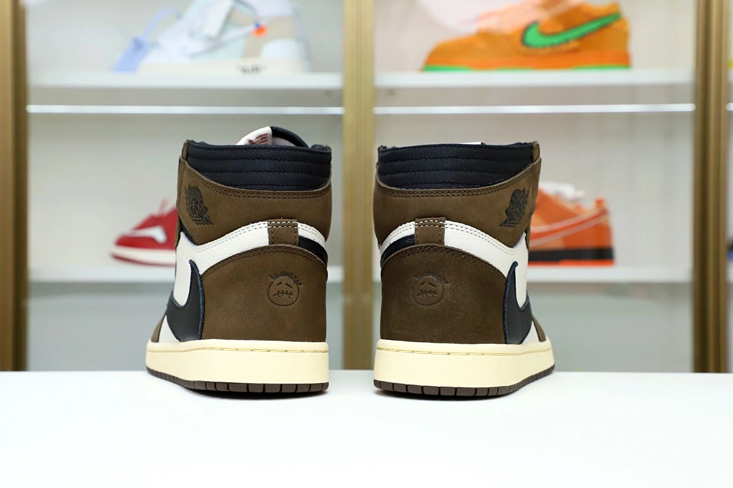 RETRO 'MOCHA' AIR HIGH 1 SCOTT X TRAVIS OG JORDAN 0206